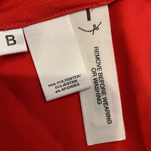 Ann Taylor, red satin twist, front blouse with elbow length sleeves size 0 - Picture 5 of 9